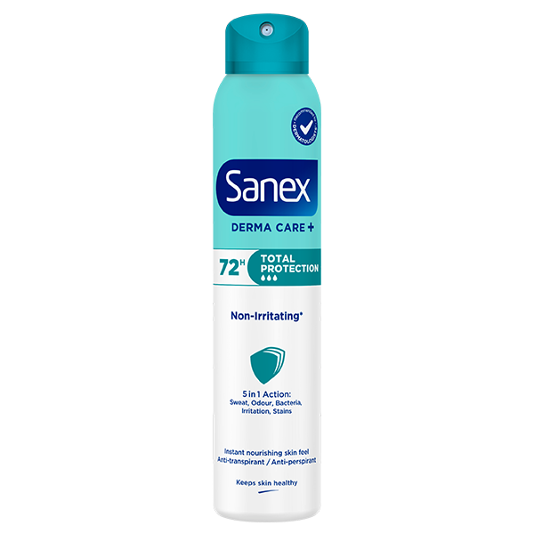 Sanex Dermo Total Protection spray deodorant op een beige achtergrond. Op het etiket staat: "5-in-1 Bescherming, 72u anti-transpirant / anti-perspirant, houdt de huid gezond".