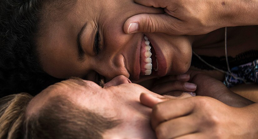 Omgaan met stress: hoe huidcontact de geest kan kalmeren en stresssymptomen kan verlichten